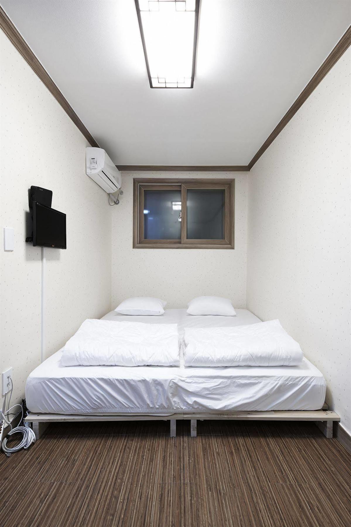 Seoul Station Pencil Hostel ภายนอก รูปภาพ